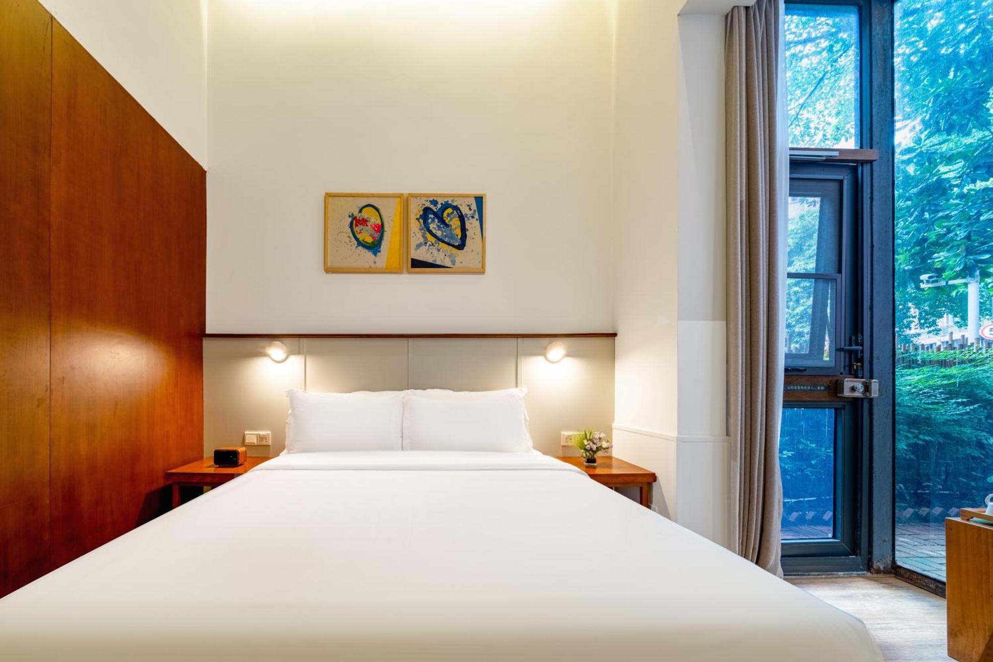 Wuyu Hotel - Chongqing University & Ciqikou Ancinet Town Екстер'єр фото